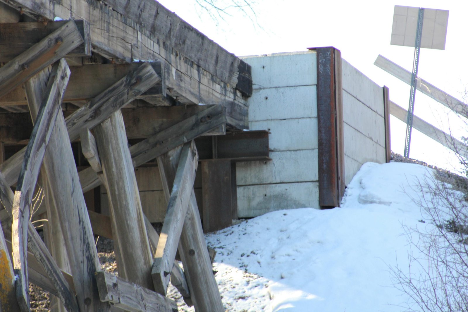 South abutment